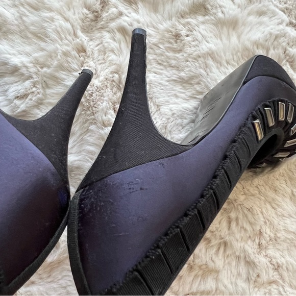Tory Burch Purple & Black Studded Satin Platform Pleated Peep Toe Heels. Size 8 - Picture 13 of 15